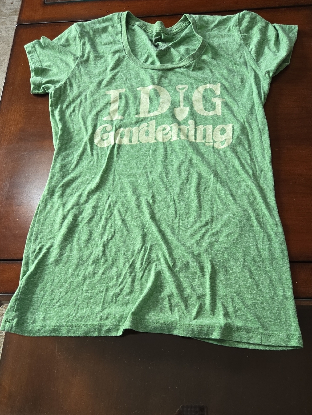 Soul Threads I Dig Gardening Women's Short Sleeve Tee - Green. Large